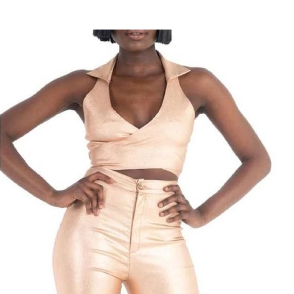 Grey Scale 🌺Elegant Gold Women's Wrap Top